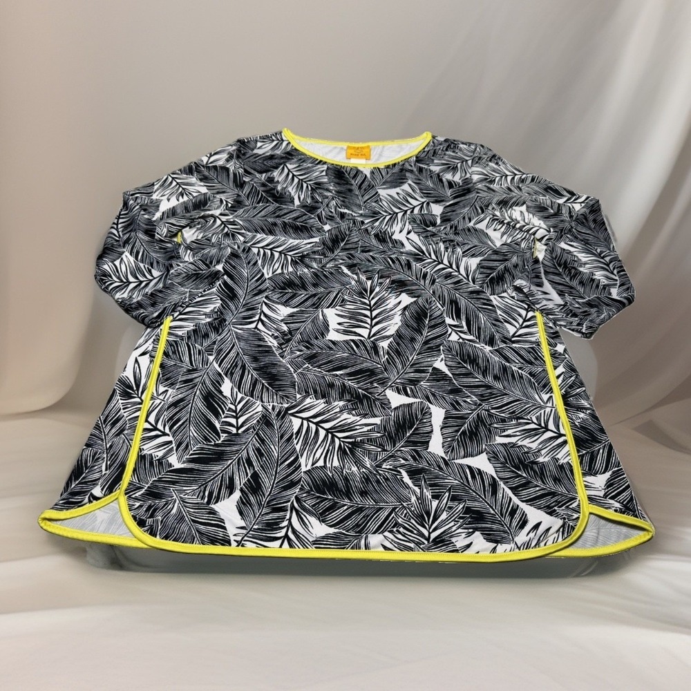 Ruby Rd. Women's Shirt Medium Palm Leaves Black White Yellow 3/4 Sleeve Pullover